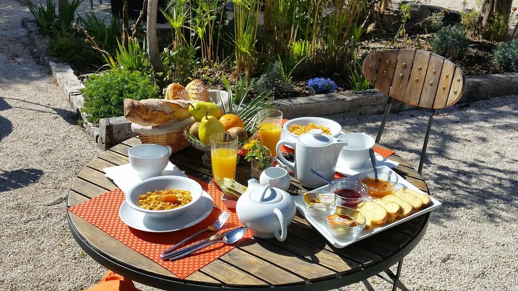 Le Synaya Hotel Sanary-sur-Mer Eksteriør billede