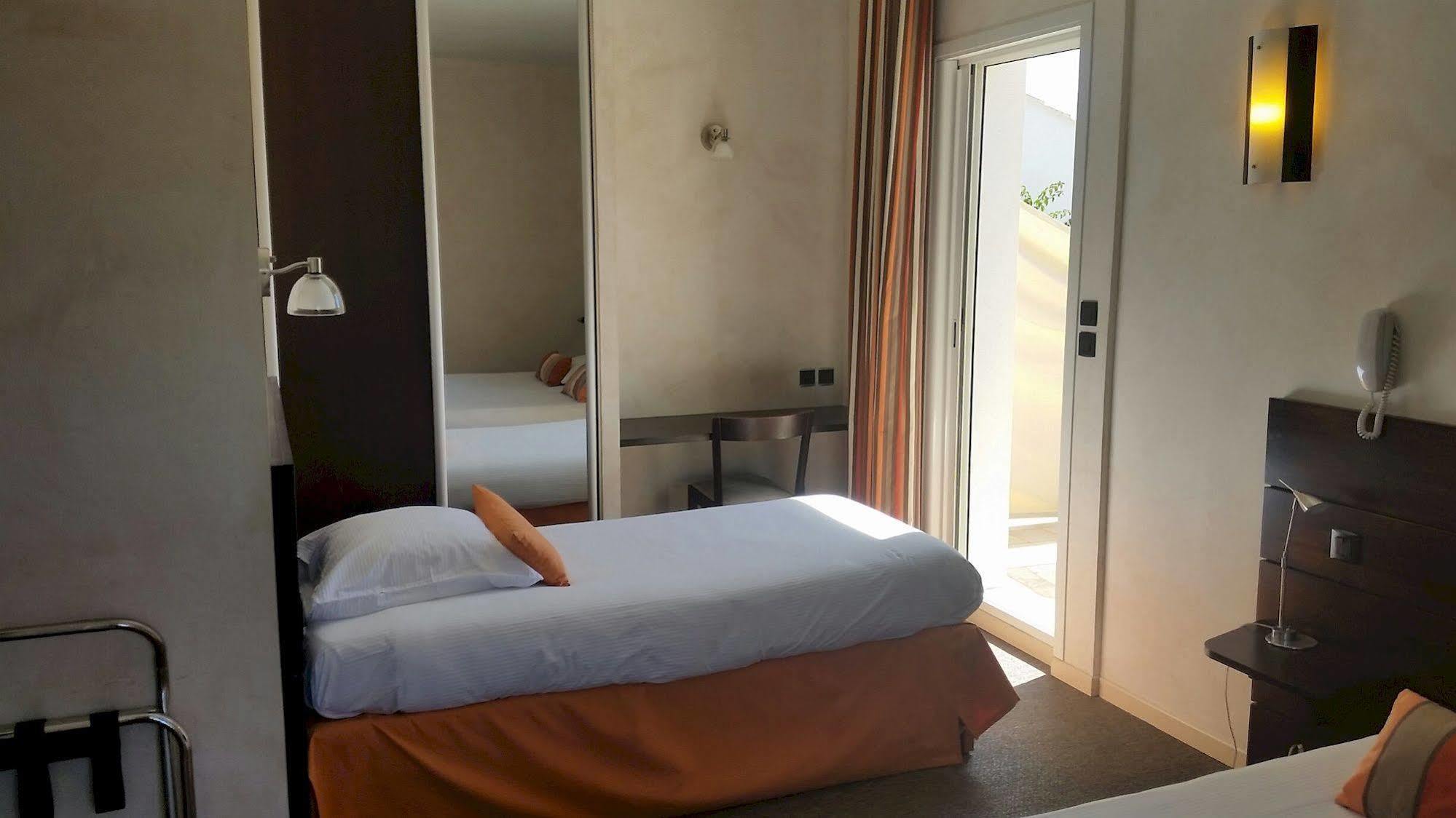 Le Synaya Hotel Sanary-sur-Mer Eksteriør billede